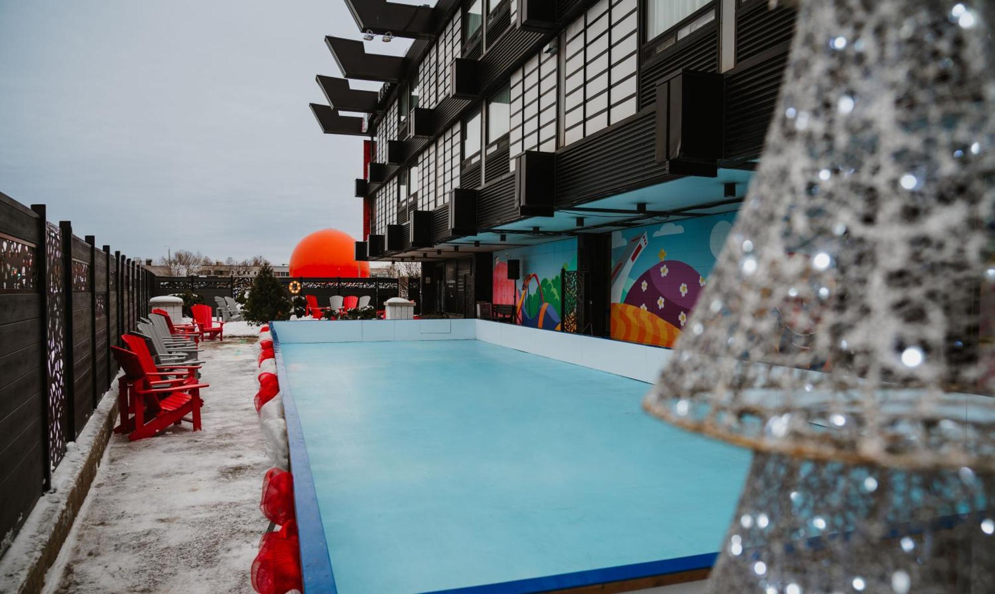 Hotel Ruby Foo'S Montreal Bagian luar foto