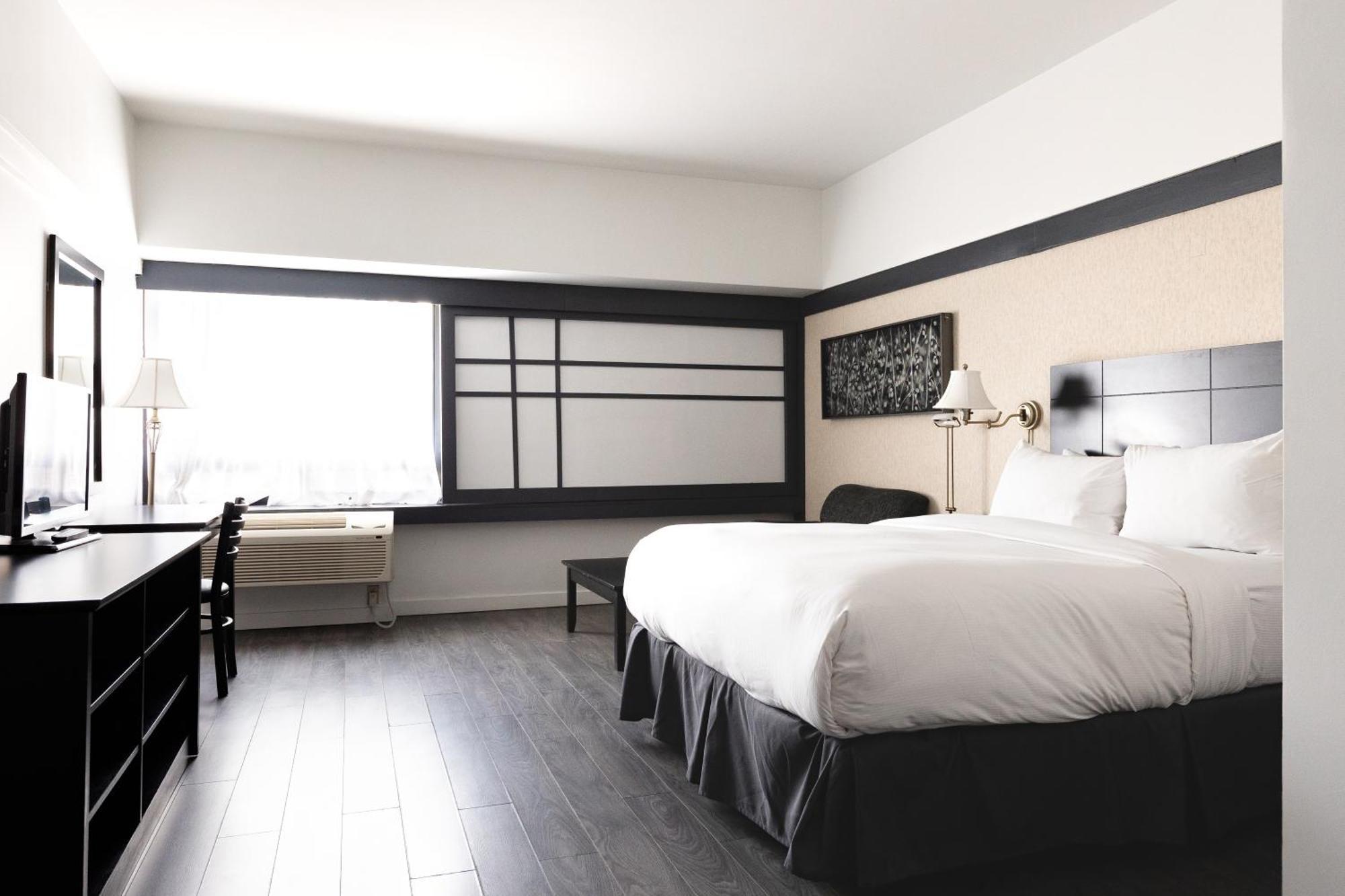 Hotel Ruby Foo'S Montreal Bagian luar foto